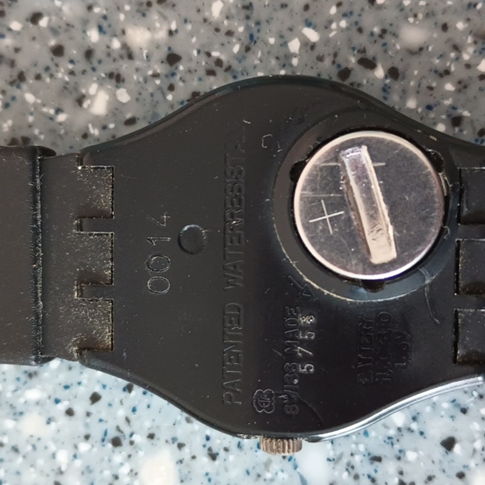 Glowing Arrow 1989 Swatch - Picture 2 of 4